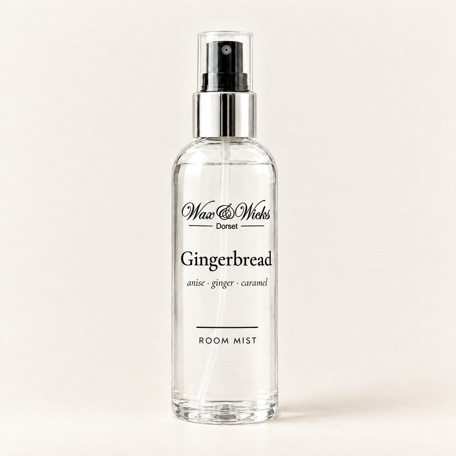 Gingerbread room mist, 100 ml spray bottle, on a plain ivory background