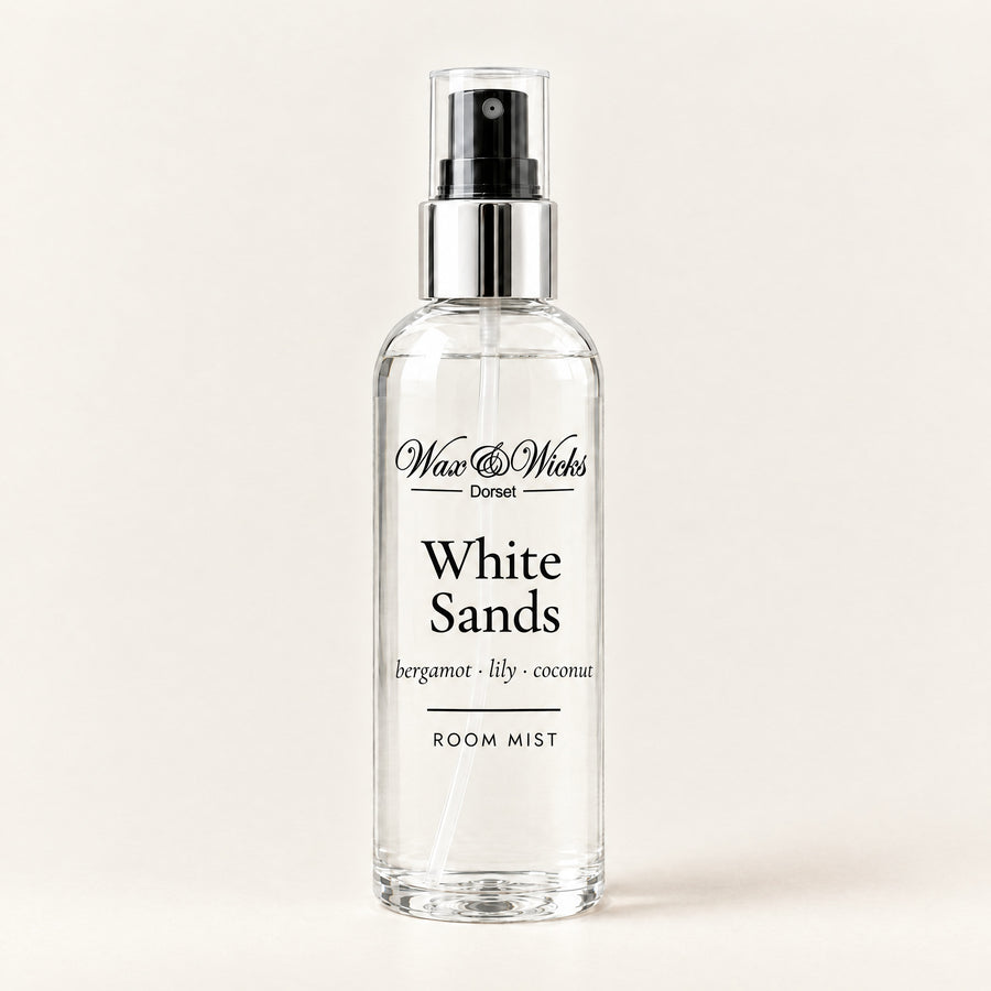 White Sands room mist, 100 ml spray bottle, on a plain ivory background